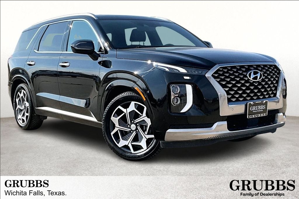 2022 Hyundai PALISADE Calligraphy in Abyss Black Pearl — front three-quarter view